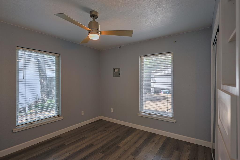 River Oaks Gardens Add - Residential
