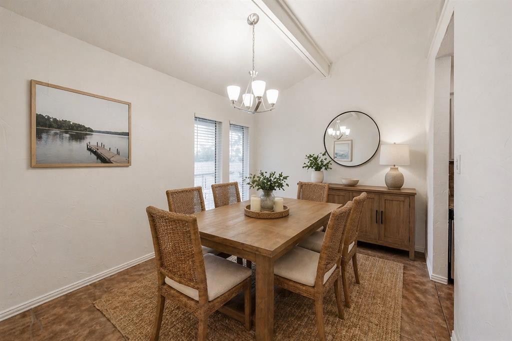 Chart House Condo The - Residential