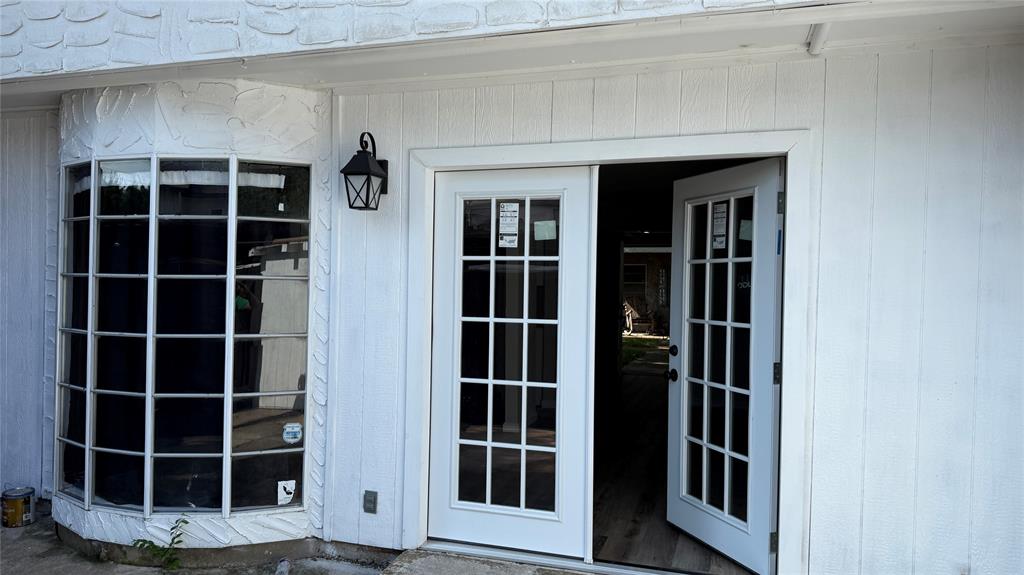 Regency Park Condo - Residential