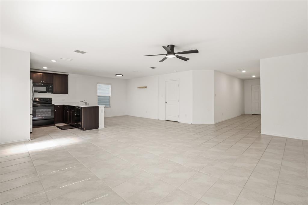 Singleton Villas West Add - Residential