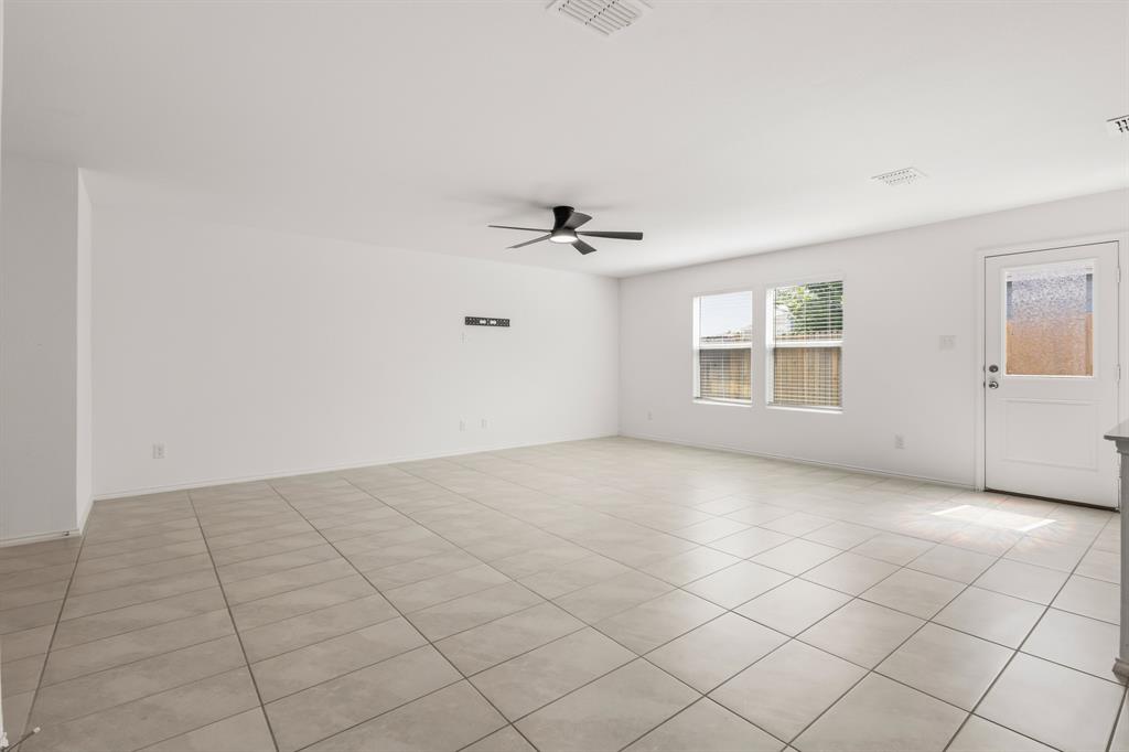 Singleton Villas West Add - Residential