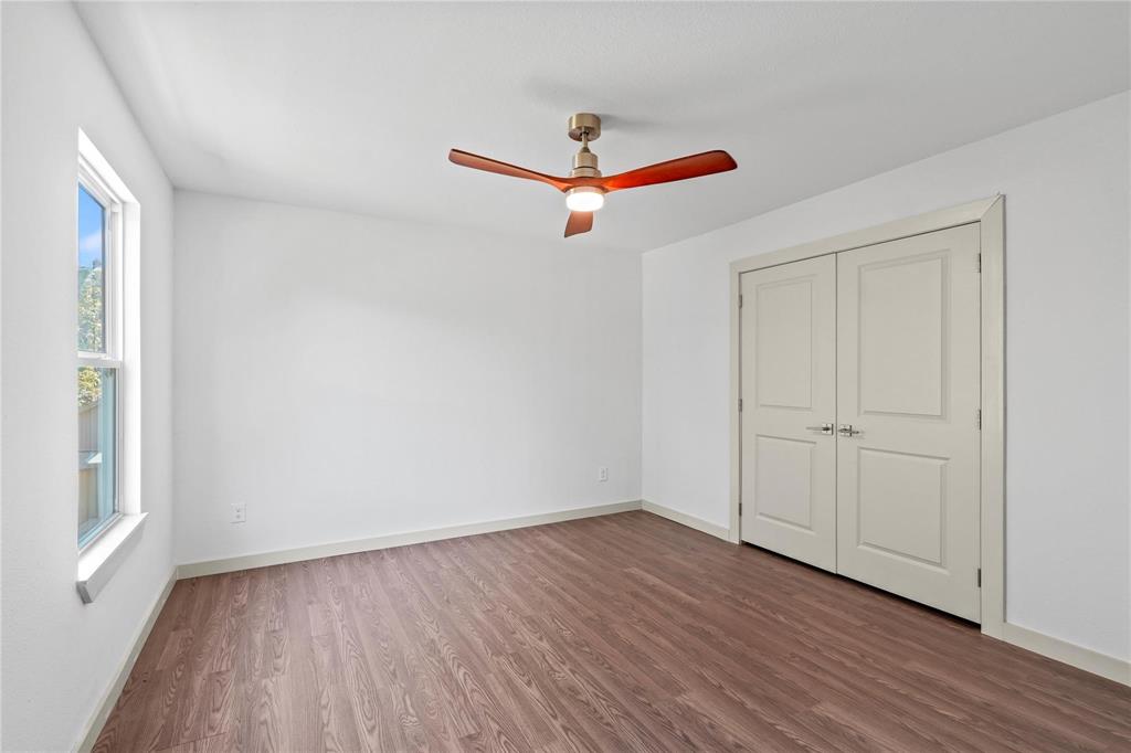 Lincoln Manor - Residential