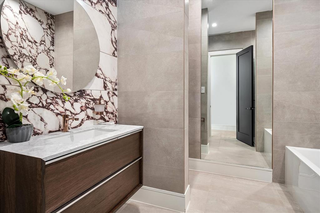 Inwood Road Estates - Residential