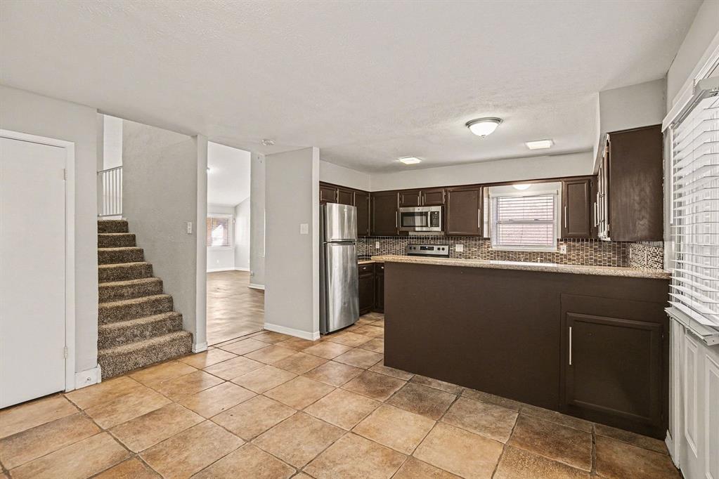 Randol Mill Park Garden Home Sub - Residential