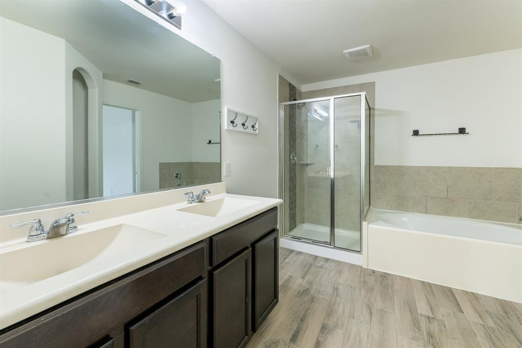 The Reserve At Chamberlain Cro - Residential