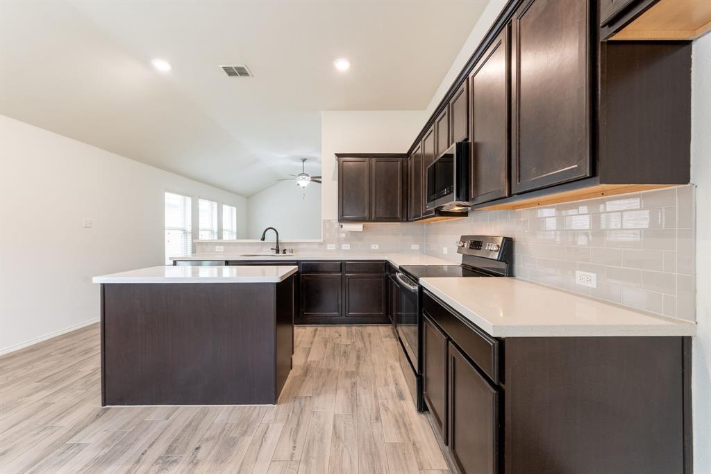 The Reserve At Chamberlain Cro - Residential