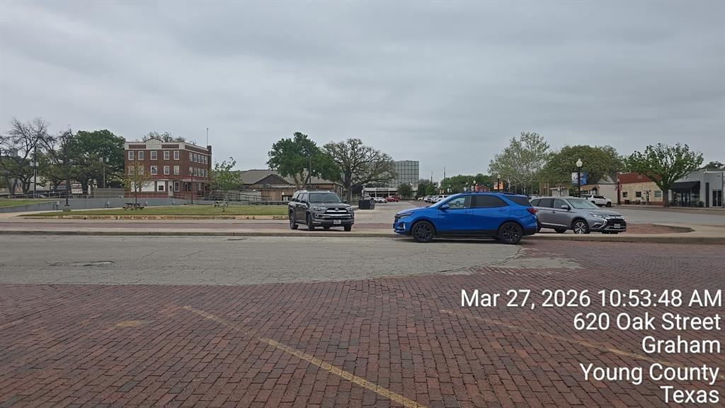 Town Graham - Commercial Sale