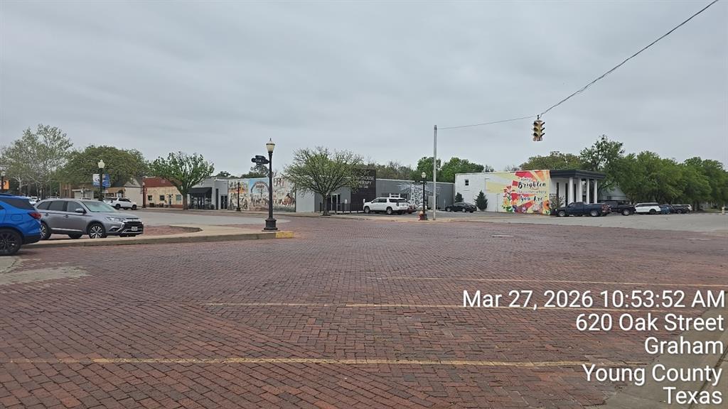Town Graham - Commercial Sale