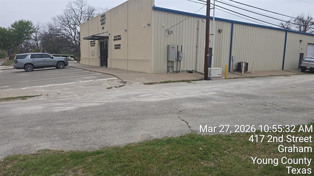 Town Graham - Commercial Sale