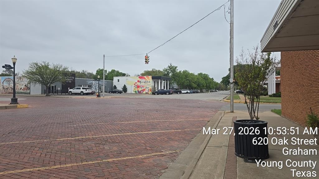 Town Graham - Commercial Sale
