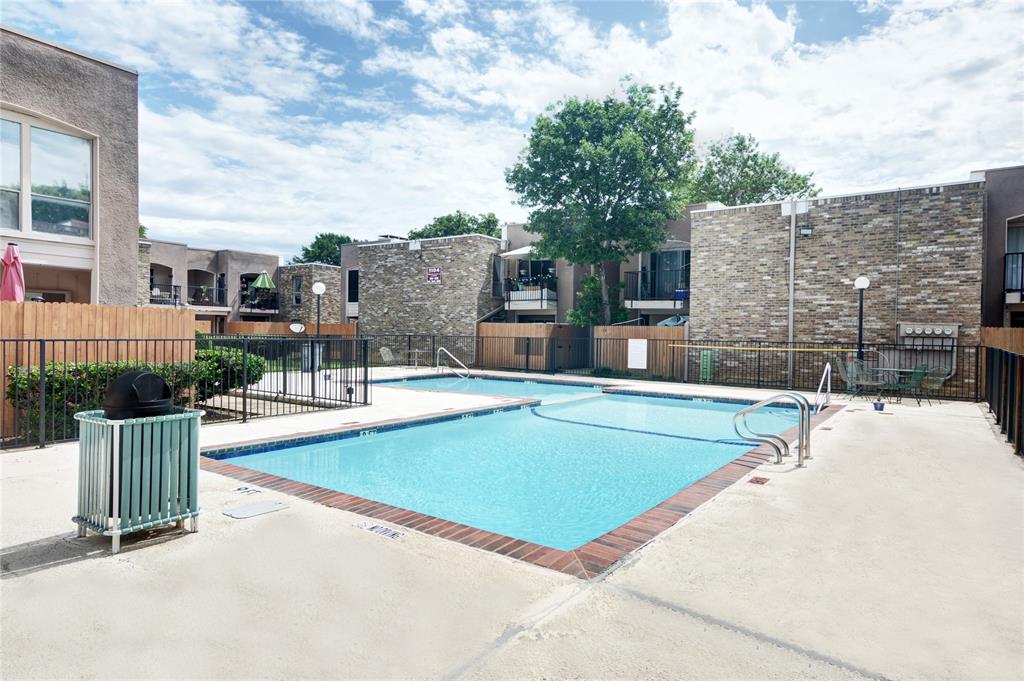 Woodhaven Condo - Residential