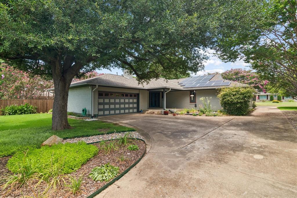 Caruth Meadows - Residential