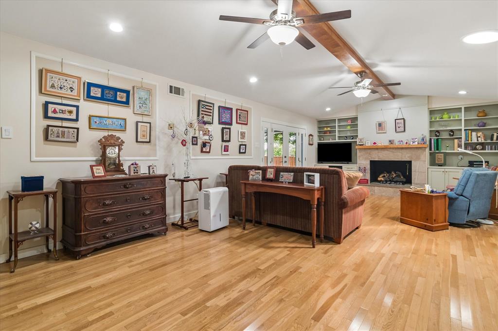 Caruth Meadows - Residential