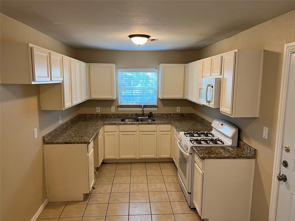 Gould Rosemary Add - Residential Lease