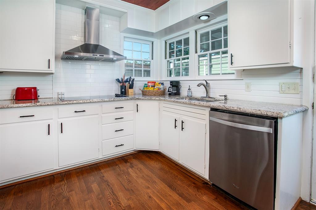 Robertson Heights - Residential