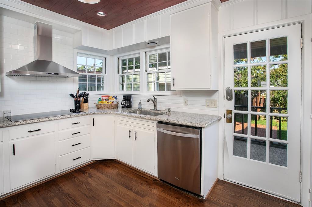 Robertson Heights - Residential