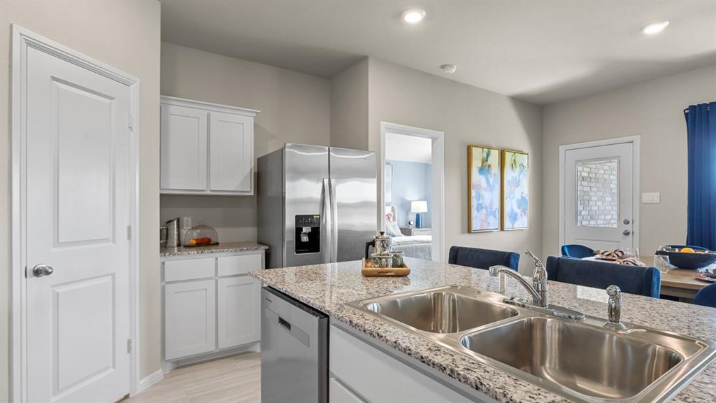 Townes Landing - D.R. Horton - Residential