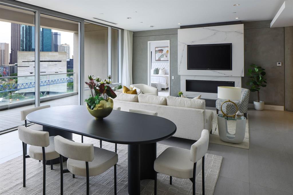 South Tower Residence - Residential