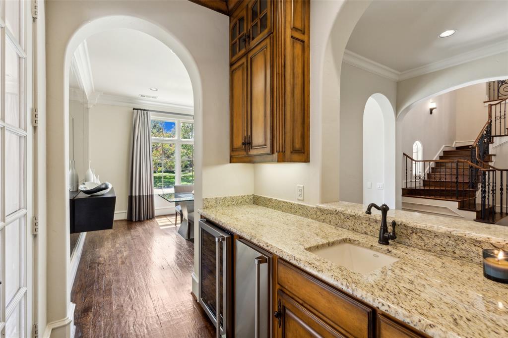Huffhines Hill - Residential