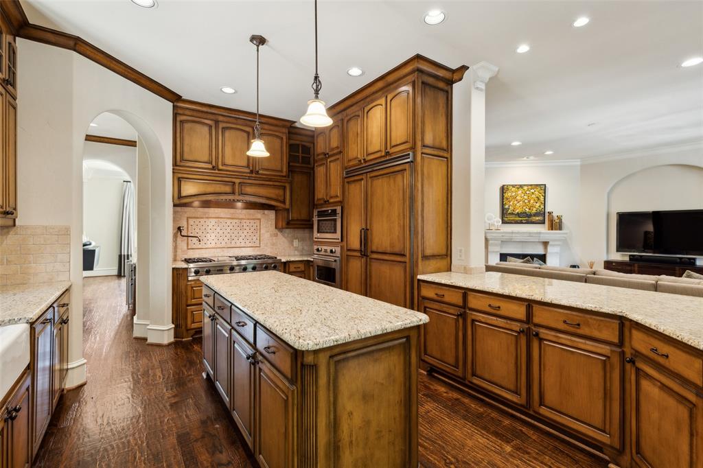 Huffhines Hill - Residential