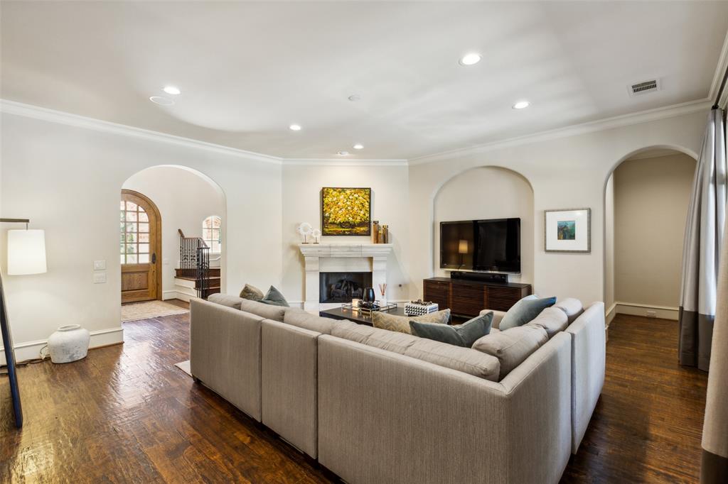 Huffhines Hill - Residential