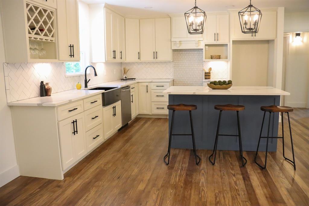 San Saba - Residential