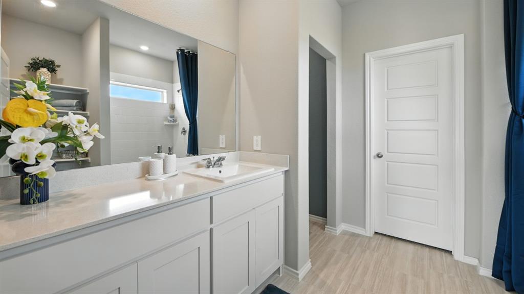 Monarch at the Meadows - Residential