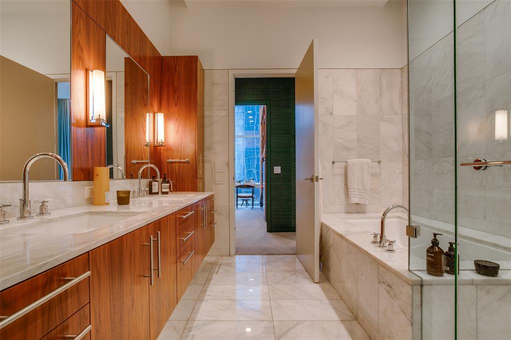 Museum Tower Condo - Residential