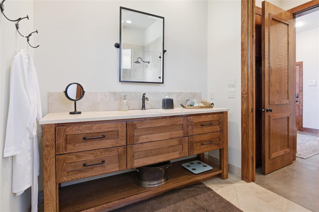 Hickory Place - Residential