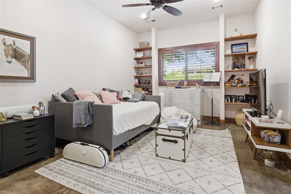 Hickory Place - Residential