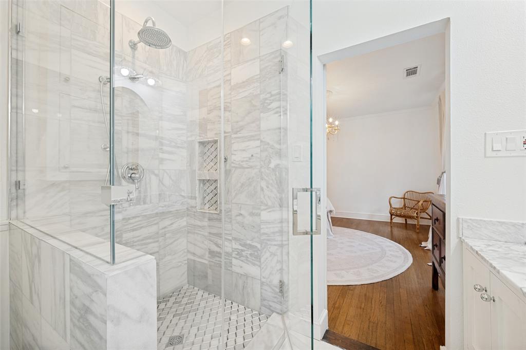 East Columbia Place - Residential
