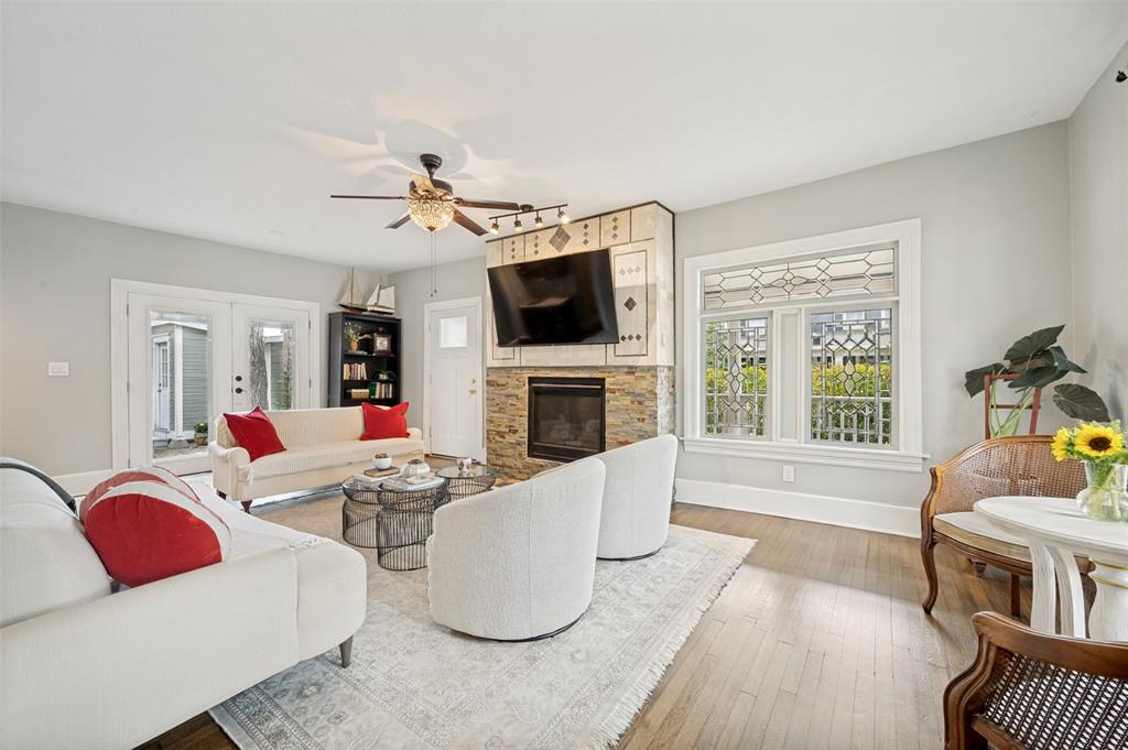 East Columbia Place - Residential