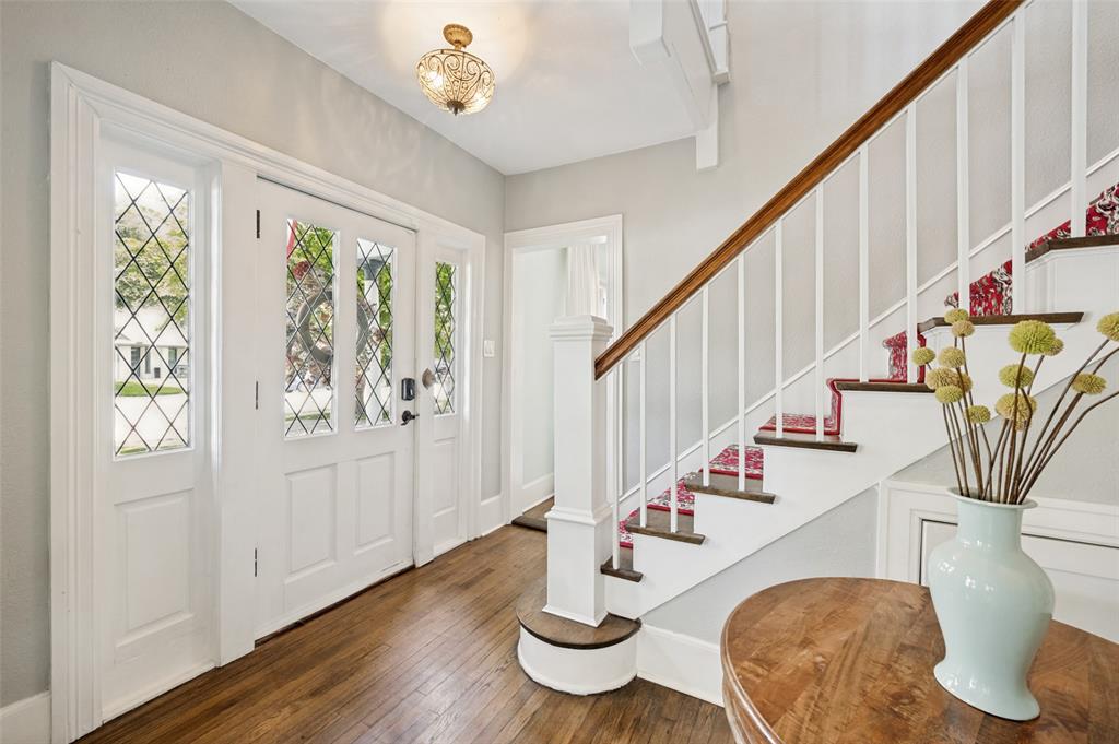 East Columbia Place - Residential