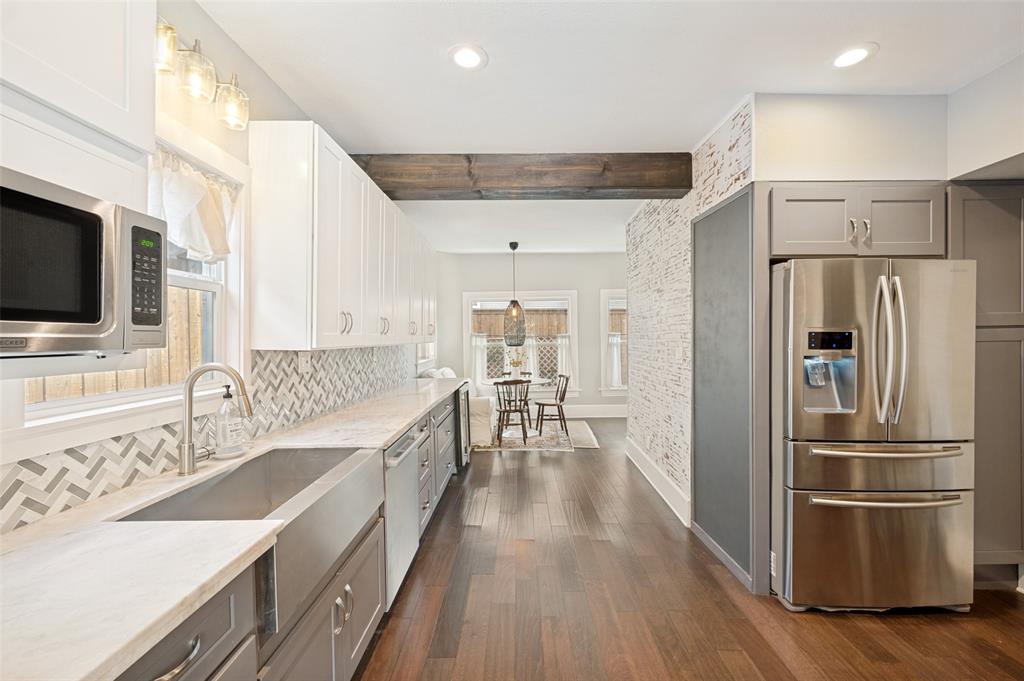 East Columbia Place - Residential