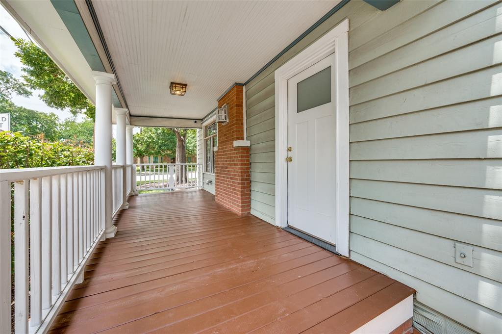 East Columbia Place - Residential