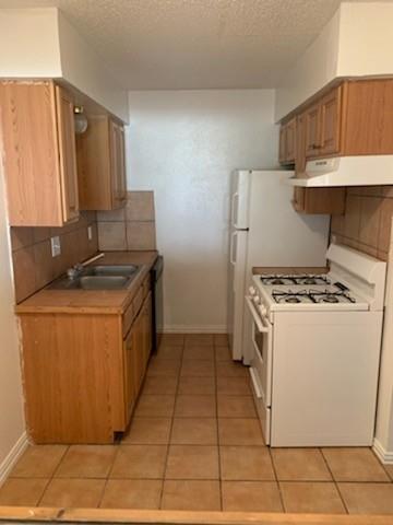 Colonial Gardens Condo - Residential