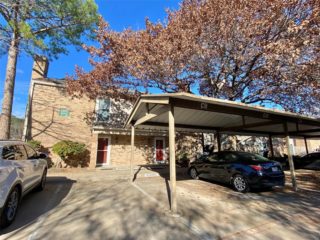 Wellington Place I Condos - Residential Lease