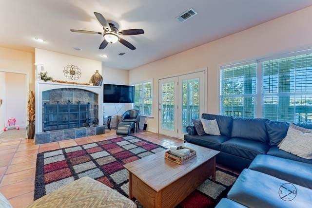 Point LaVista - Residential