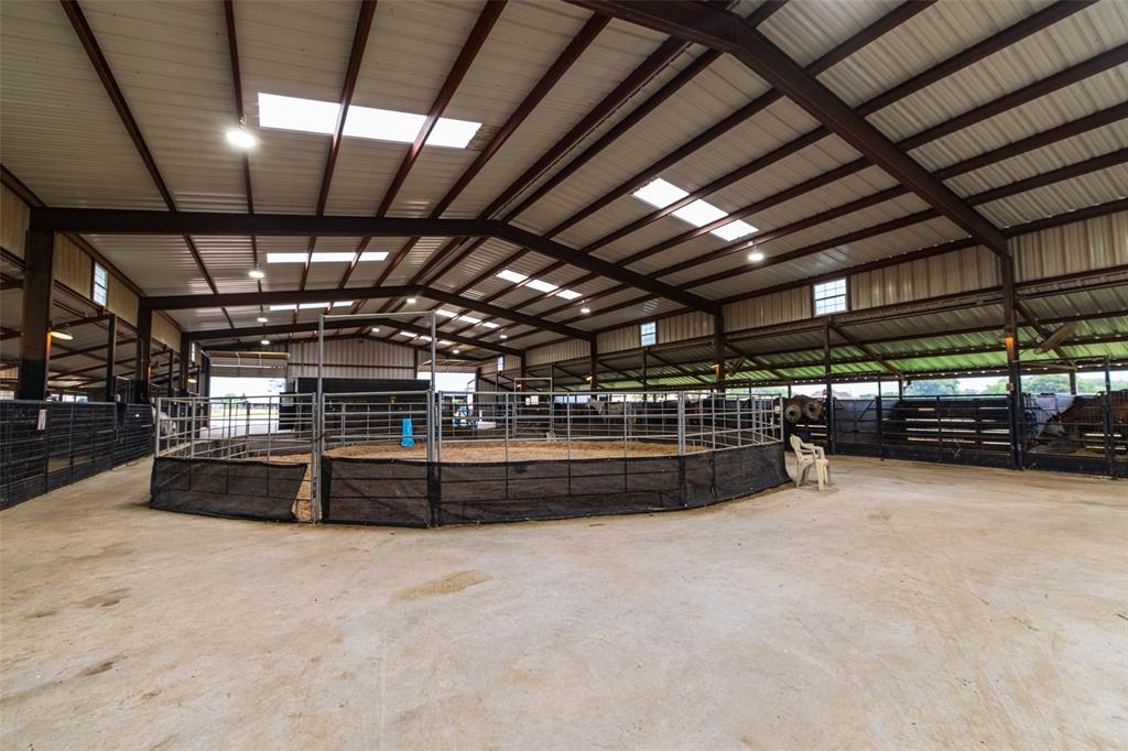 Horseshoe Nail Ranch - Residential