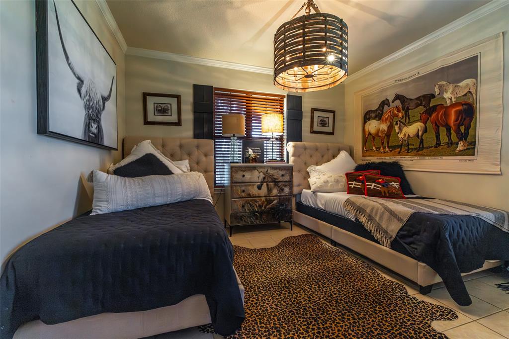Horseshoe Nail Ranch - Residential