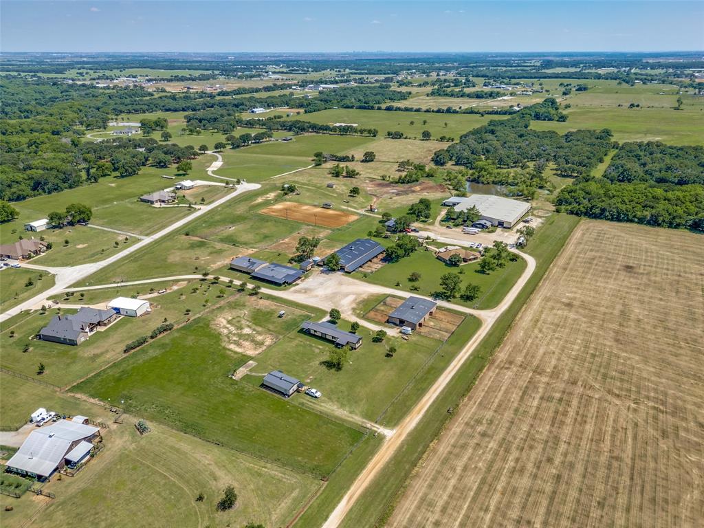 Horseshoe Nail Ranch - Residential