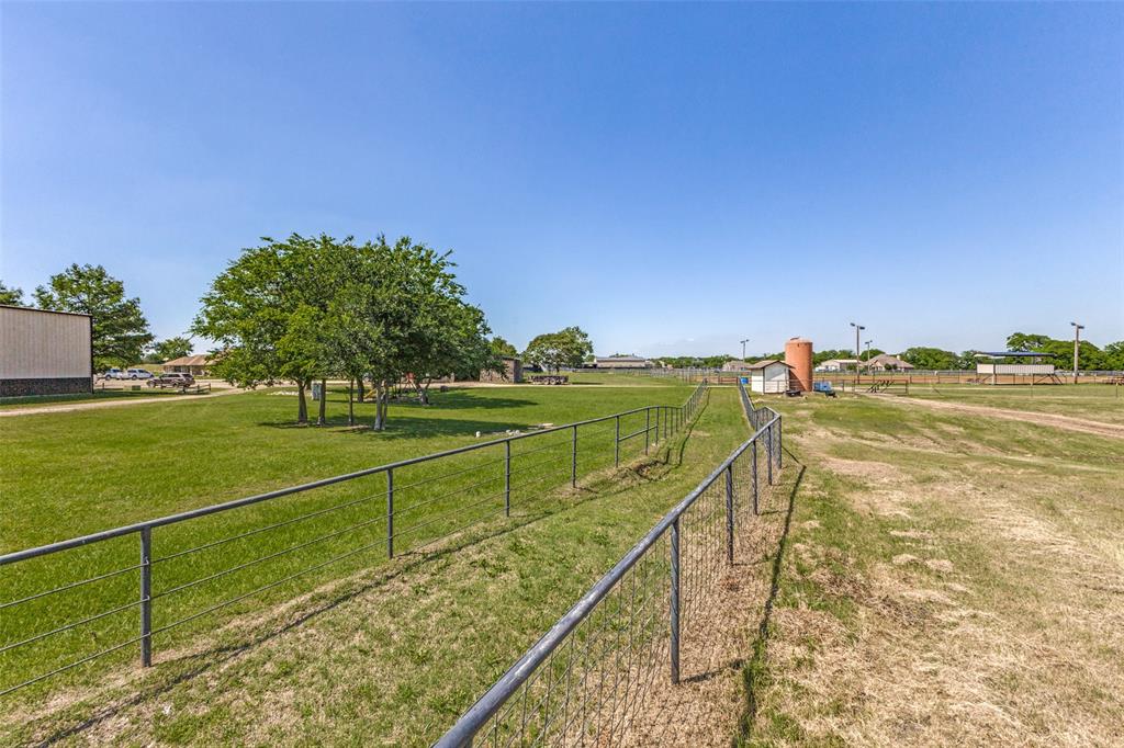 Horseshoe Nail Ranch - Residential