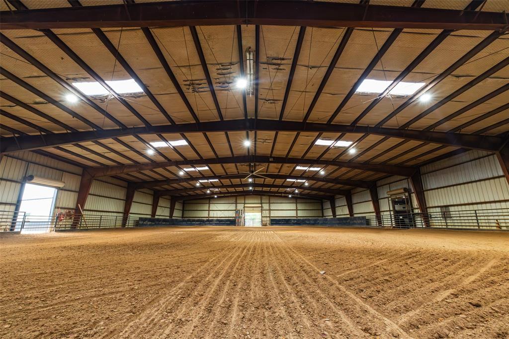 Horseshoe Nail Ranch - Residential