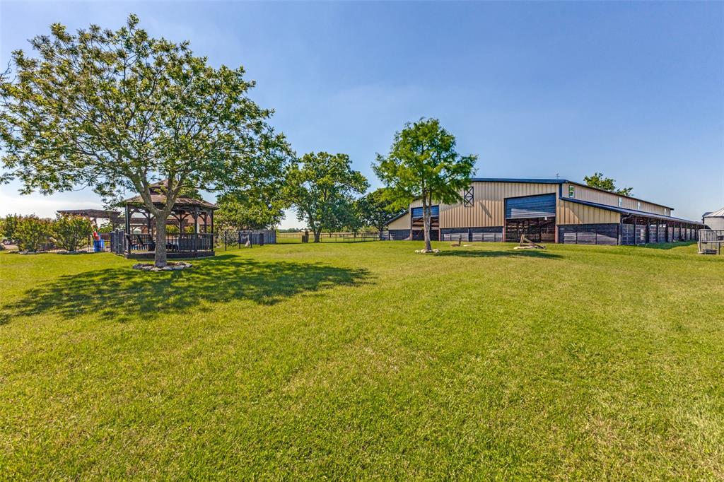 Horseshoe Nail Ranch - Residential