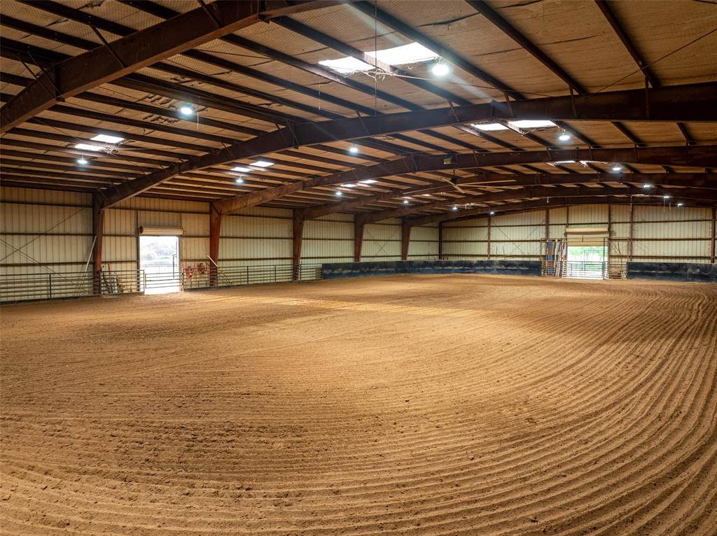 Horseshoe Nail Ranch - Residential