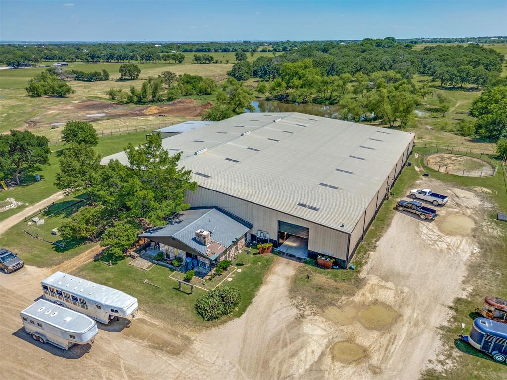 Horseshoe Nail Ranch - Residential