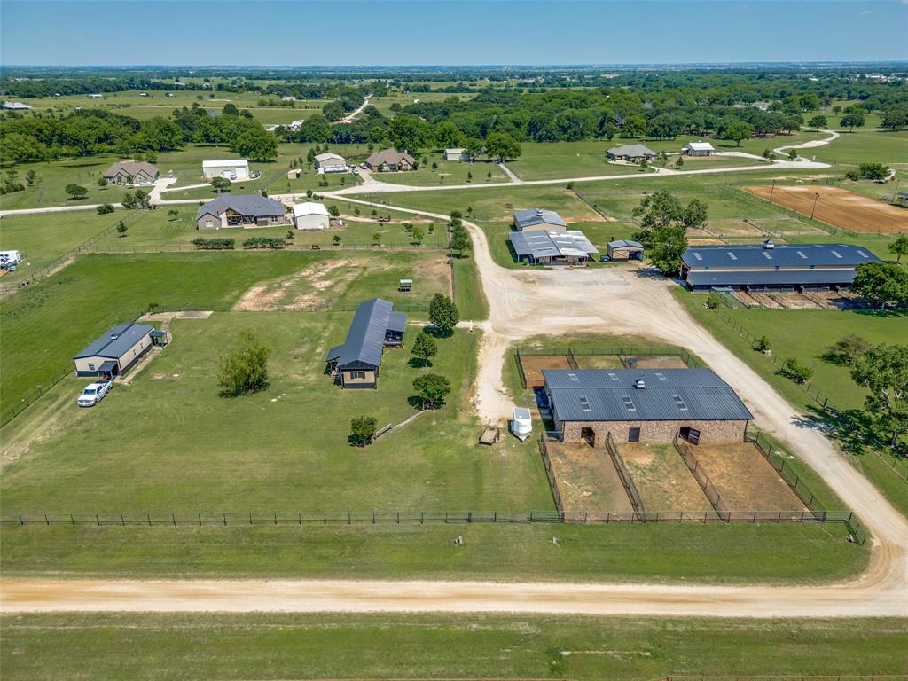 Horseshoe Nail Ranch - Residential