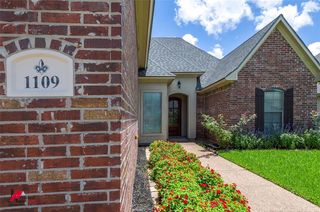 Norris Ferry Xing - Residential
