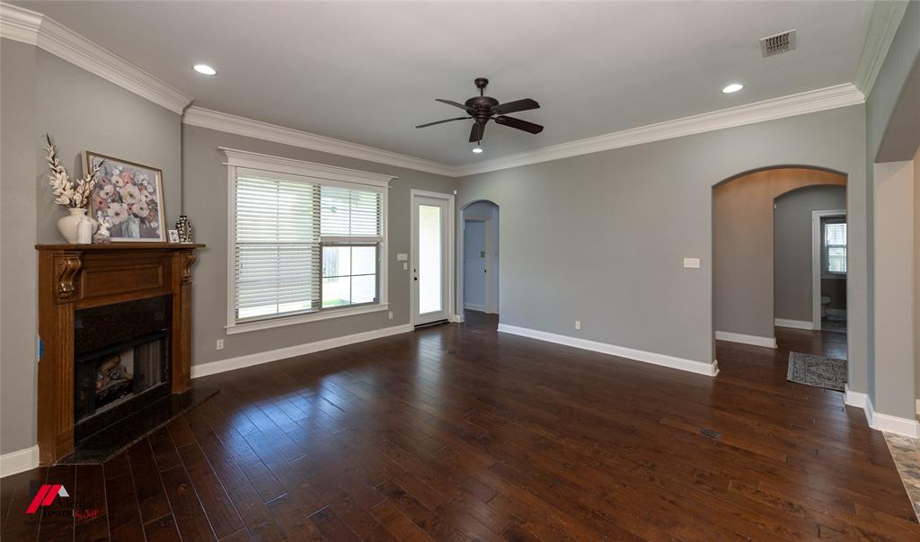 Norris Ferry Xing - Residential