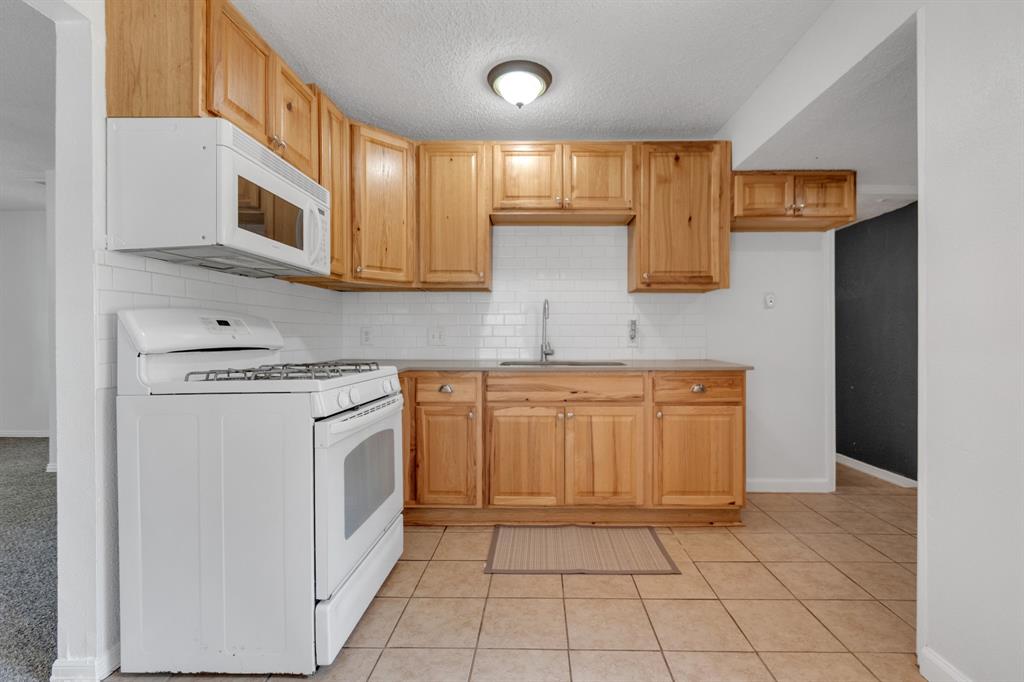 Barnett J N Add - Residential